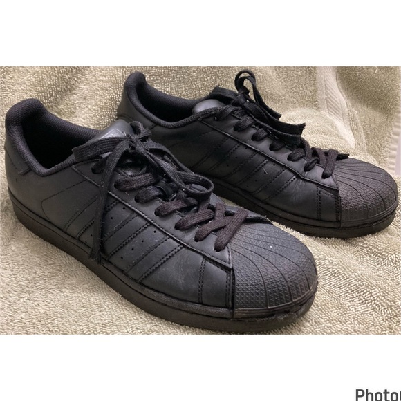 Adidas - Picture 3 of 7